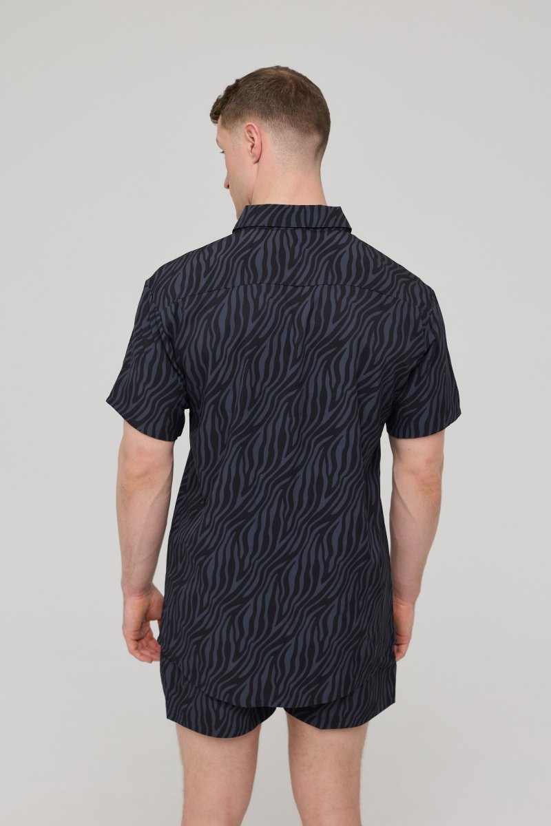 Black Tiger Men's Short Sleeve Shirt - OOSC Clothing