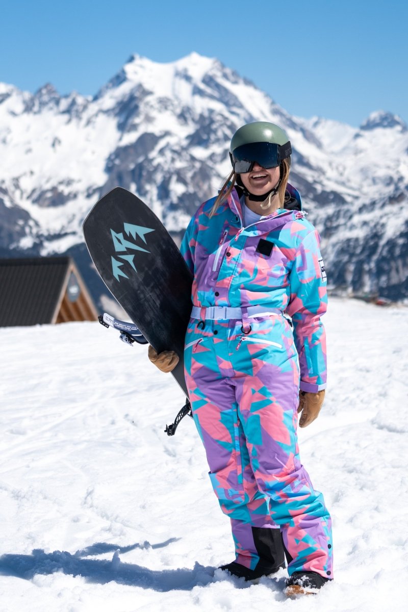 Curved Women's Ski Suits