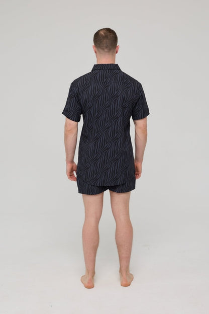 Black Tiger Men's Short Sleeve Shirt - OOSC Clothing