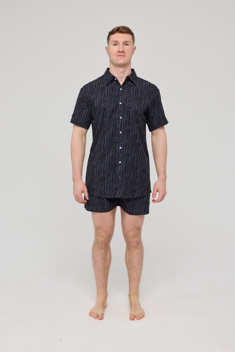 Black Tiger Men's Short Sleeve Shirt - OOSC Clothing