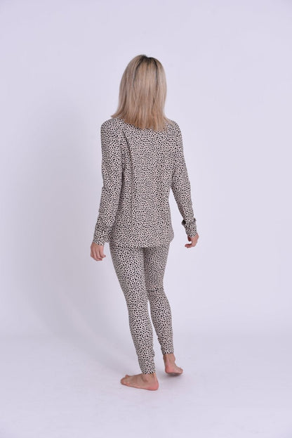 Cheetah Womens Baselayer Top - OOSC Clothing
