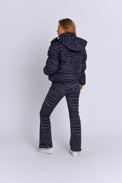 Chic Puffer Jacket - Black Tiger - OOSC Clothing