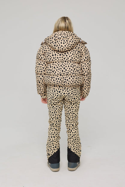 Chic Puffer Jacket - Cheetah - OOSC Clothing
