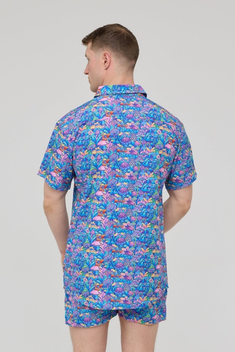 How High Men's Short Sleeve Shirt - OOSC Clothing