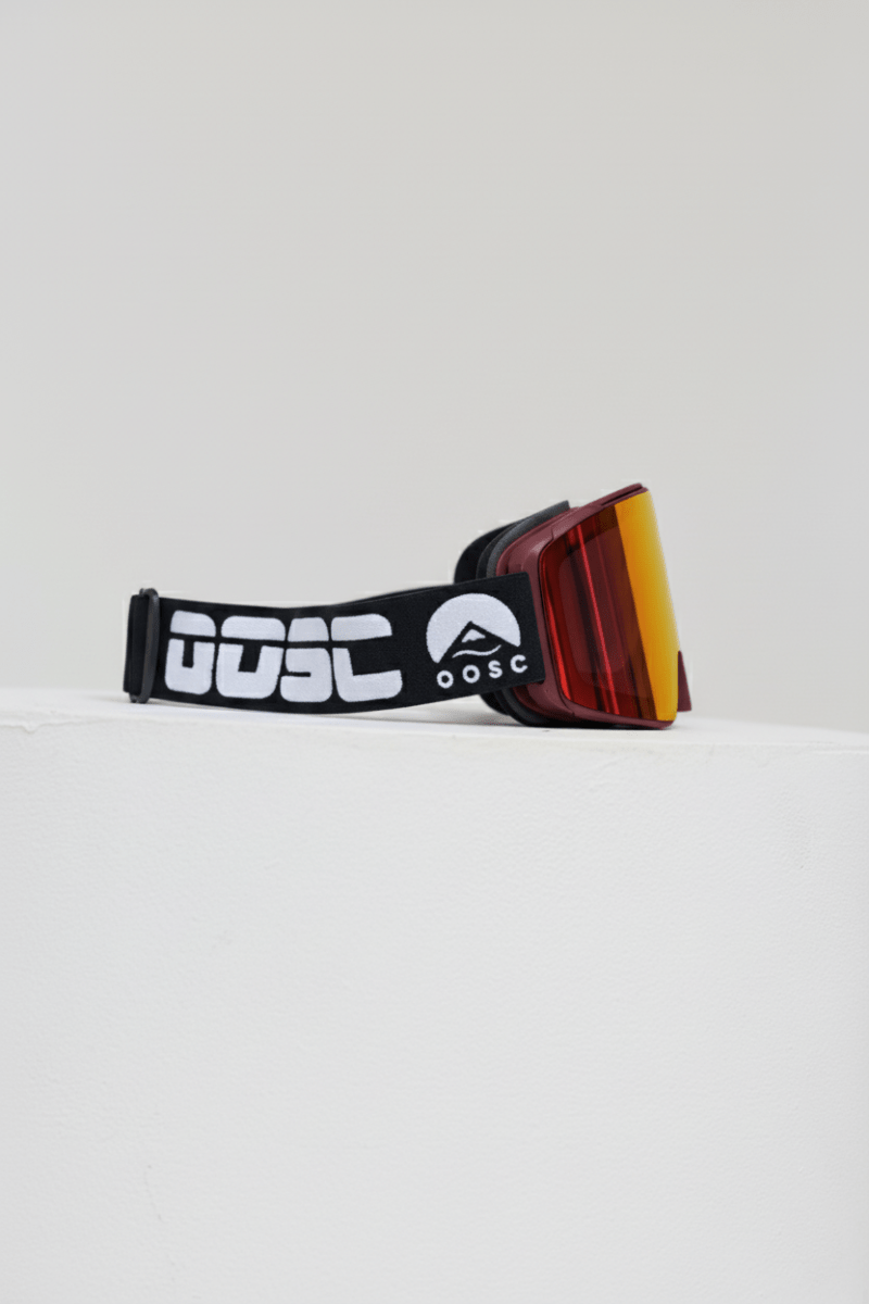 OOSC Vizion Ski & Snowboard Goggles - Black and White