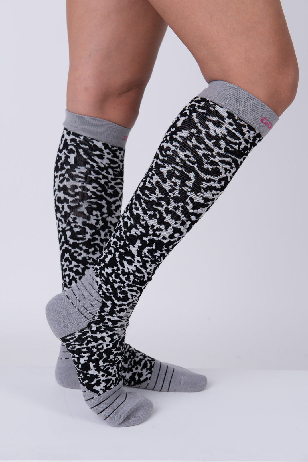 Penfold Black & White Ski Sock